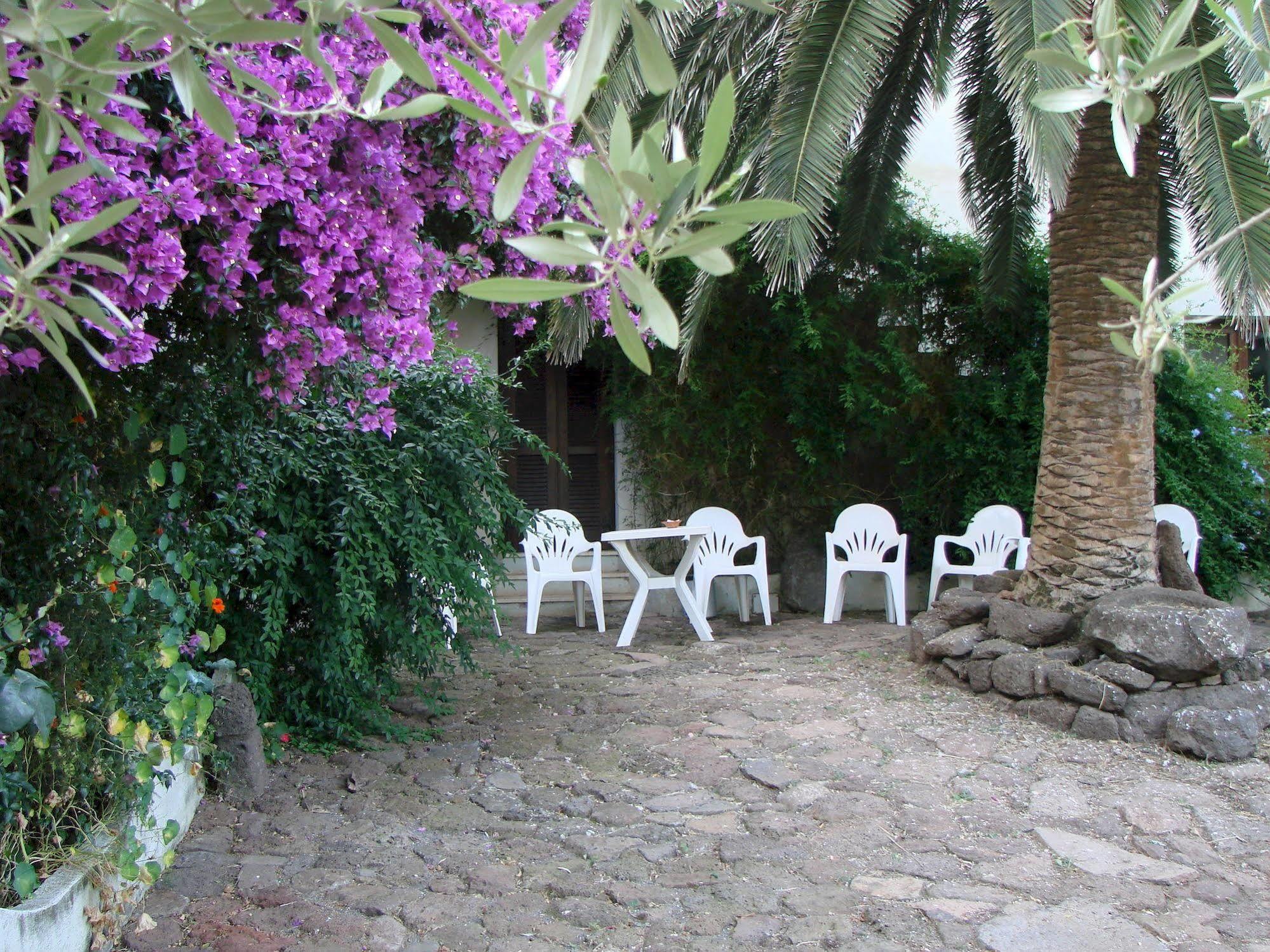 Agriturismo Su Tiresi Cala Gonone Exterior photo